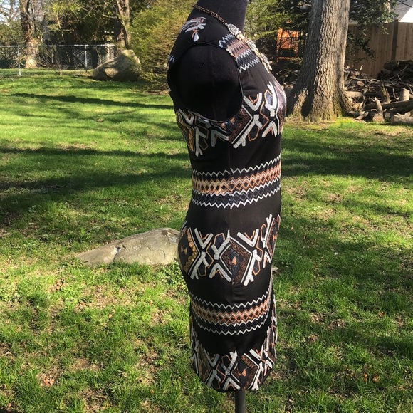 Black sequin pattern cocktail dress EUC!! - Picture 4 of 8